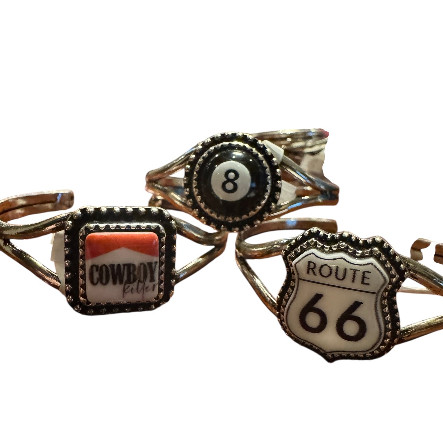 Silver cuff bracelet with Western Detail