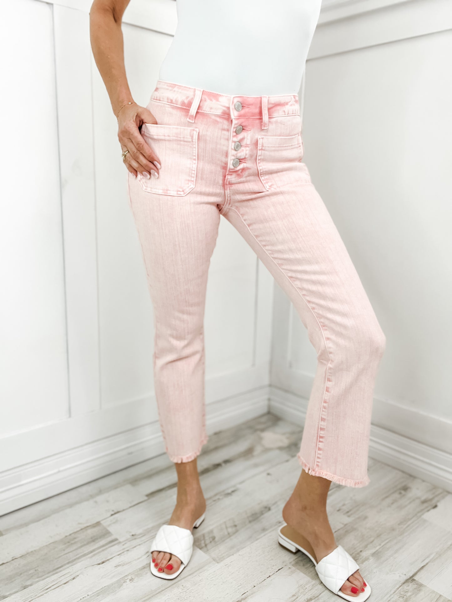 Vervet "Ellie" Mid-Rise Crop Flared Denim Jeans