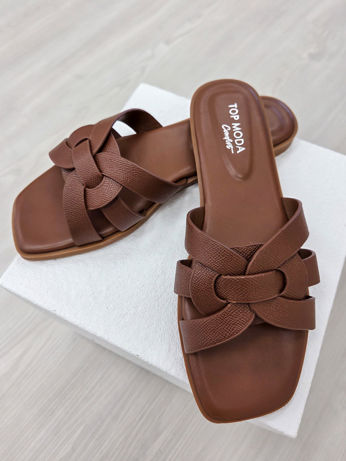 Woven Strap Square Toe Flat Sandals IN Brown