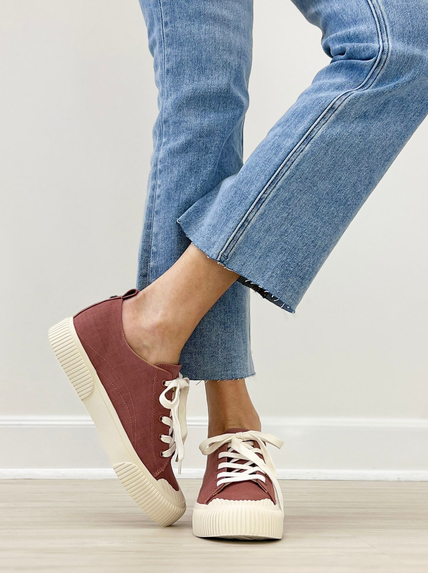 Yellow Box Gina Sneakers in Blush