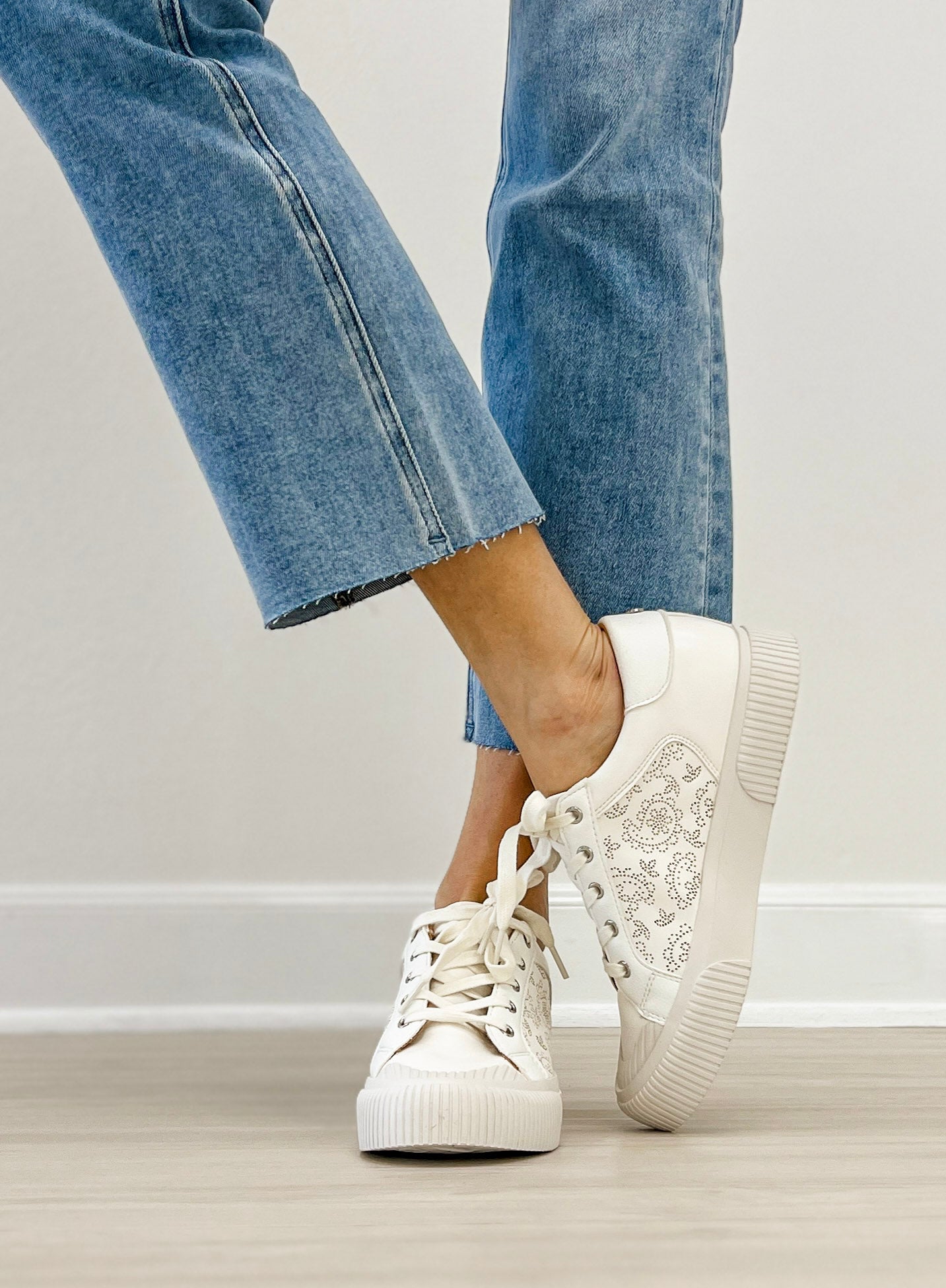 Yellowbox Gallen Lace Up Sneaker in White
