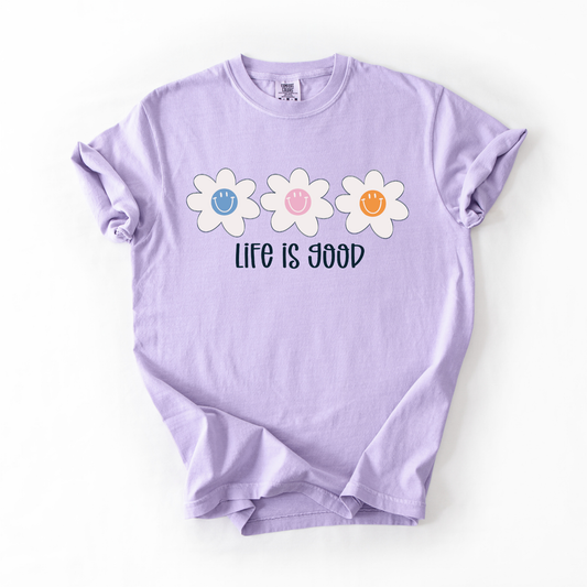 Life Is Good Graphic Tee