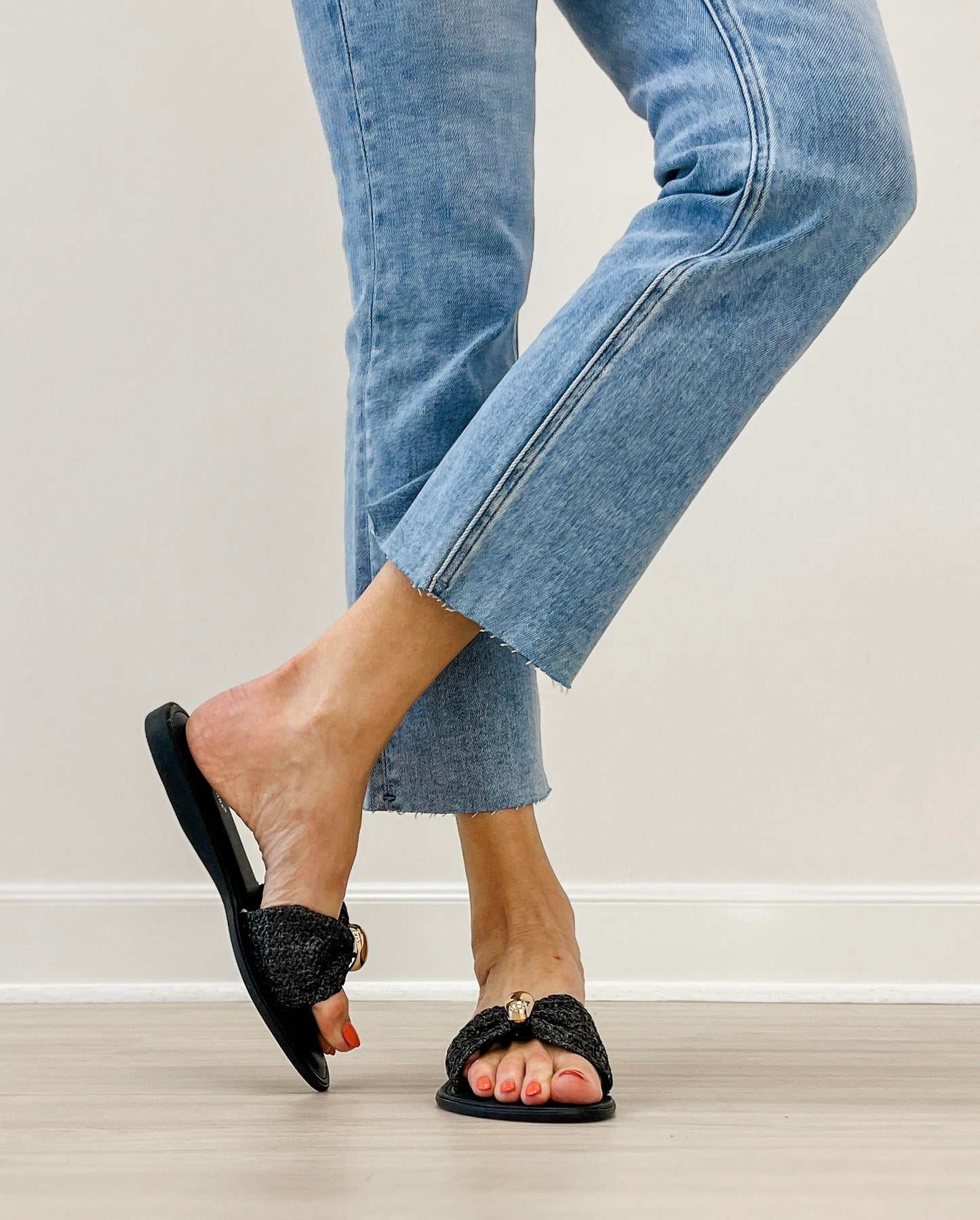 Pierre Dumas Pick Woven Gold Accent Slide Sandals in Black