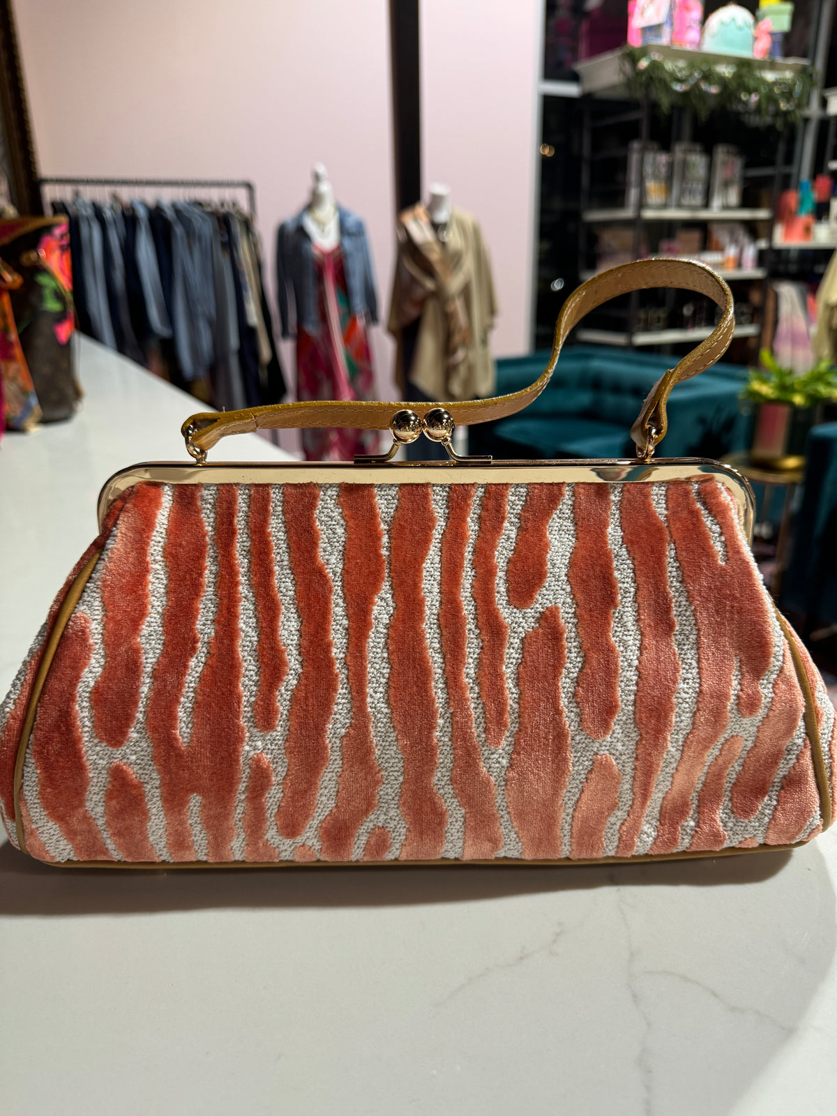 JACKIE: Pink Zebra