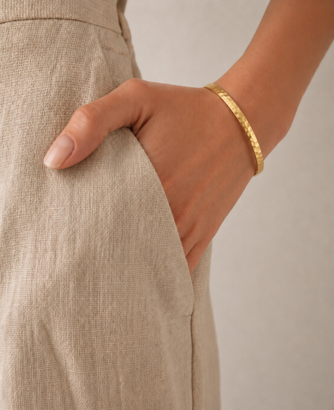Vintage Hammered Small Gold Bangle