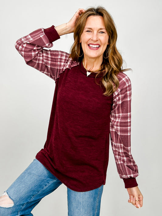 Solid Urban Ribbed Plaid Contrast Top with Rounded Hem