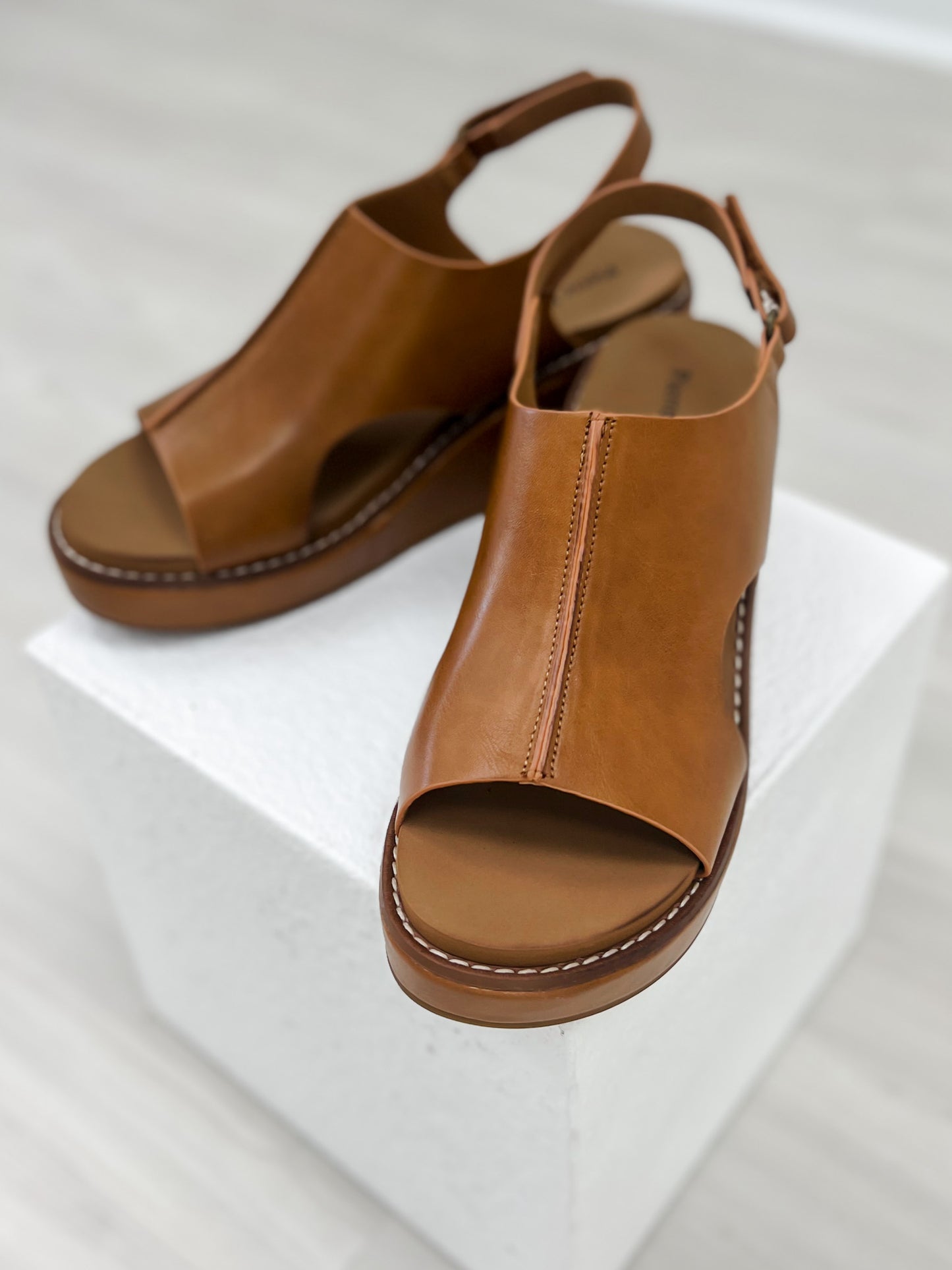 Pierre Dumas SONDA-6 Sandals in Whiskey