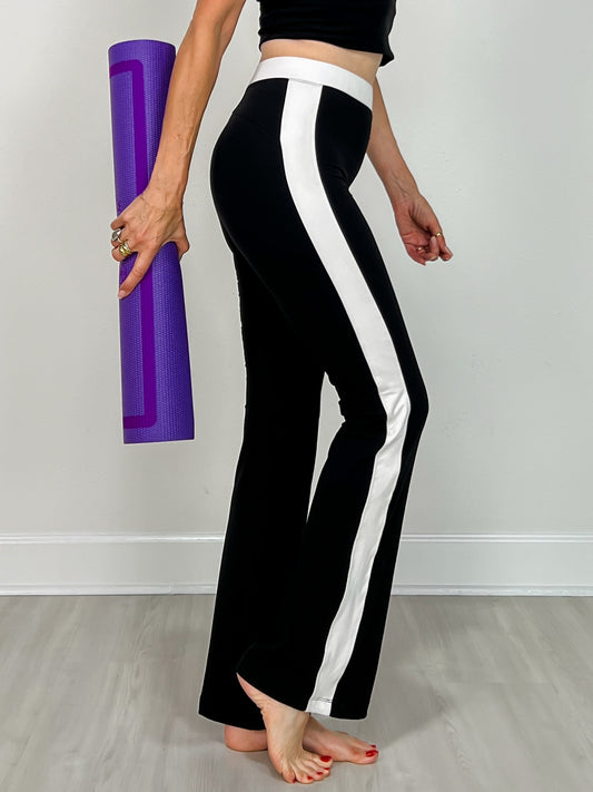 Butter Soft Side Stripe Flare Leggings in Black White