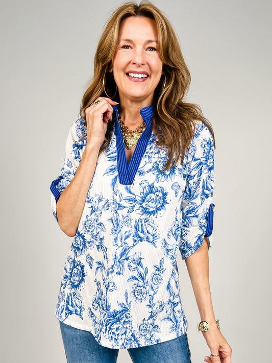 3/4 Sleeve Floral Print Split Neck Top