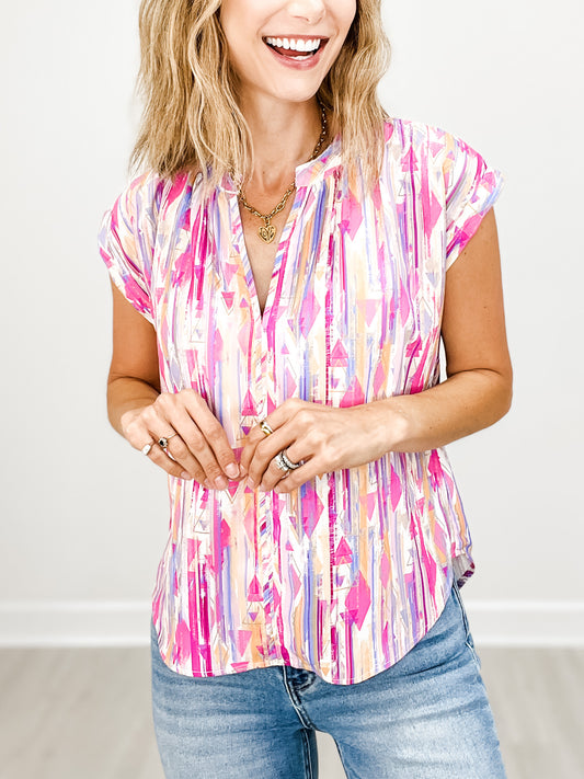 Printed Short Sleeve V-Neck Top with Shirring Neckline