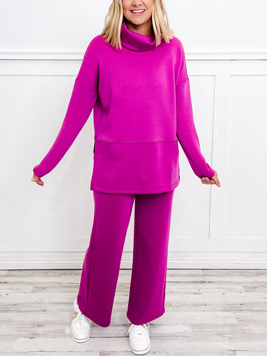 "RESORT" Travel Collection Active/Loungewear in MAGENTA