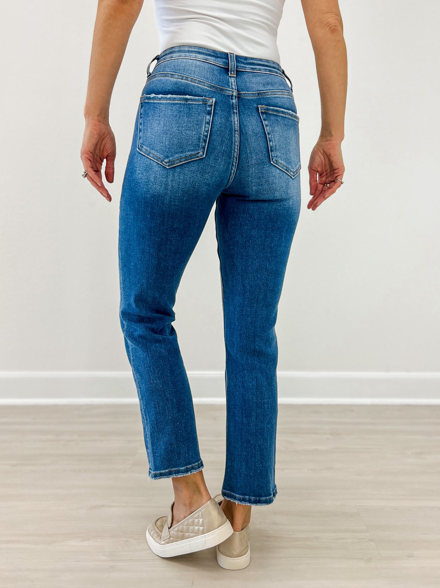 Lovervet by Vervet ENRICH Hi-Rise Ankle Slim Straight Denim Jeans