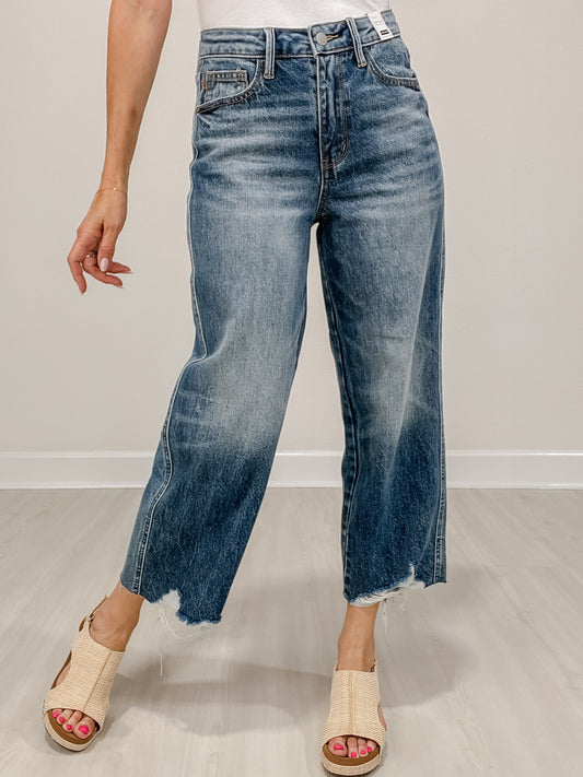 Judy Blue QUEEN OF THE CROP Hi-Waist Cropped Jeans