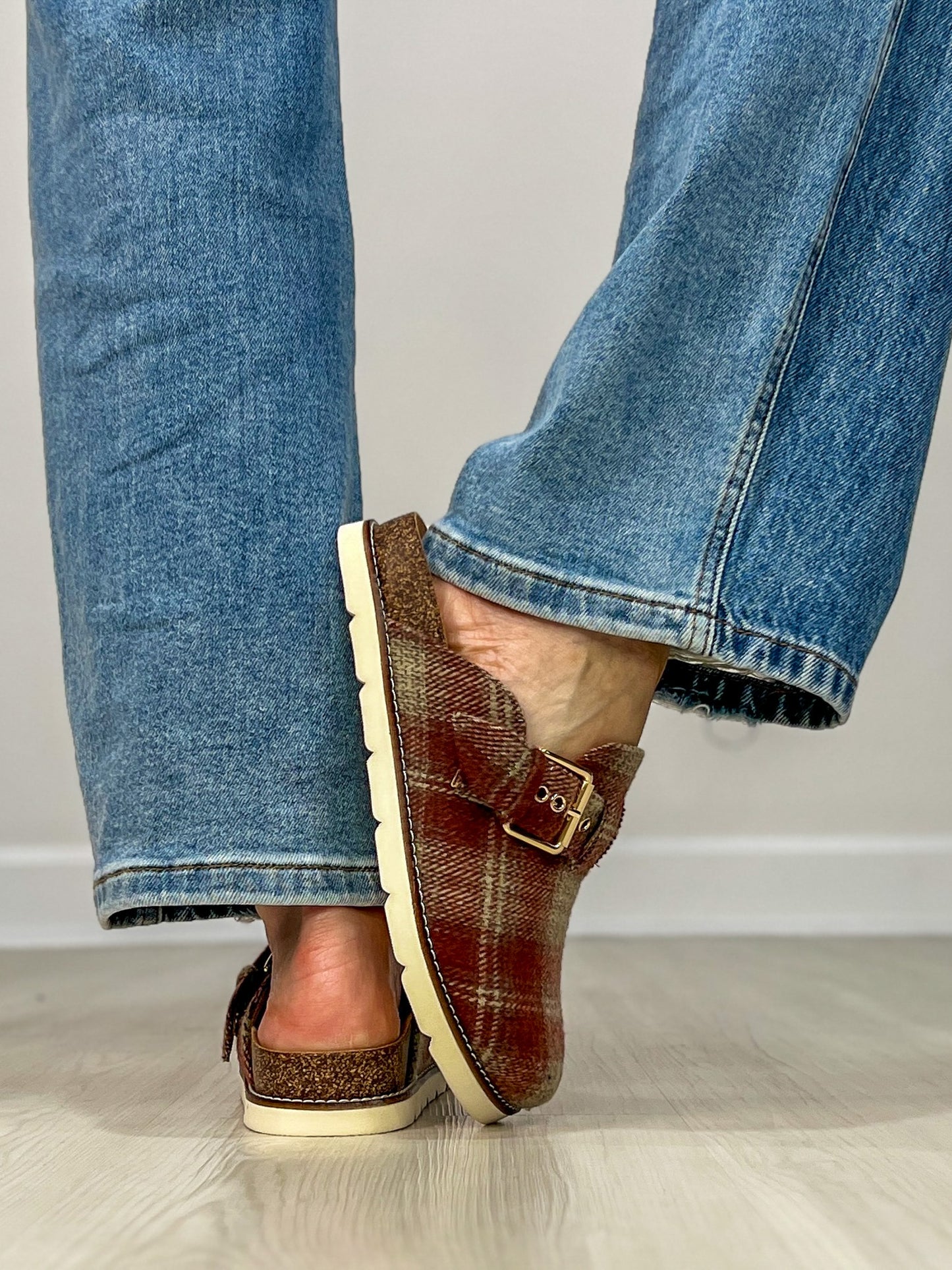 Corkys Day Dream Clogs in RUST PLAID