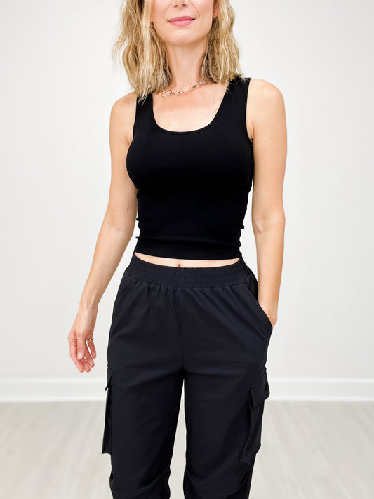 Seamless Ribbed Tank Top with Oversized Cargo Pants Set
