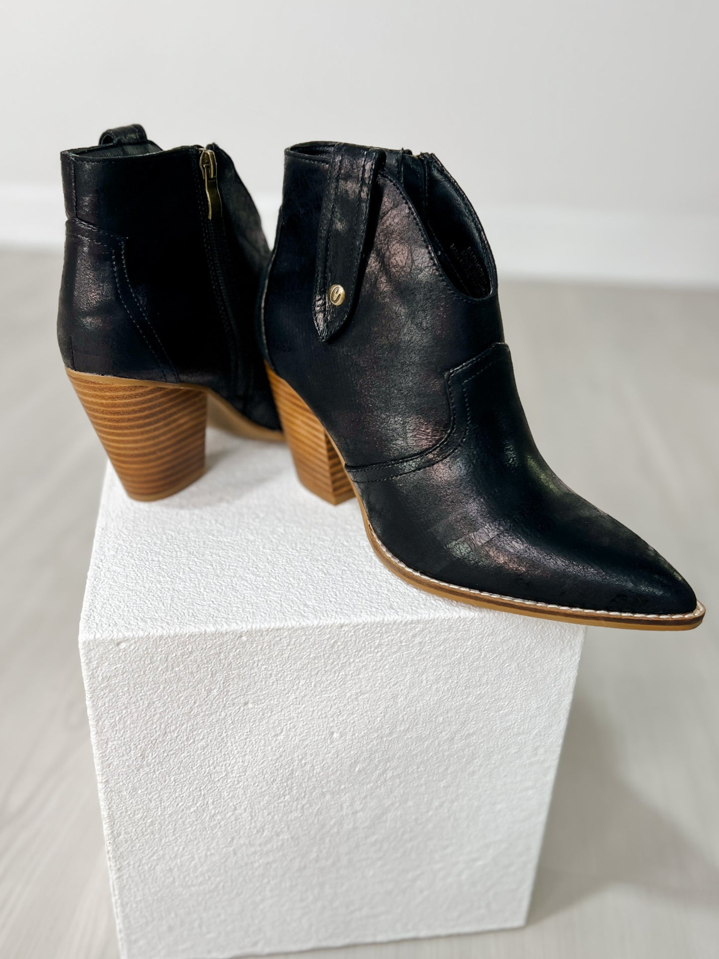 Corkys Bar Hoppin Booties in BLACK