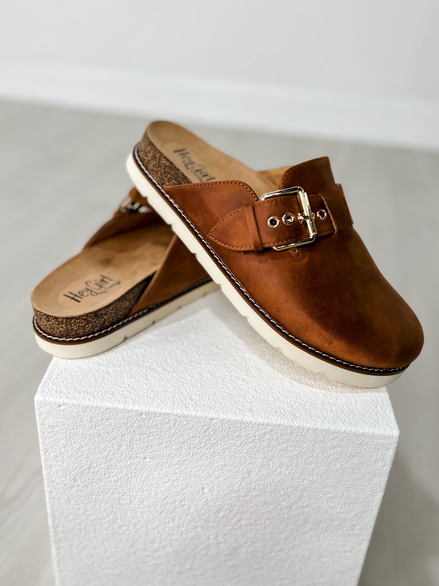 Corkys Day Dream Clogs in COGNAC