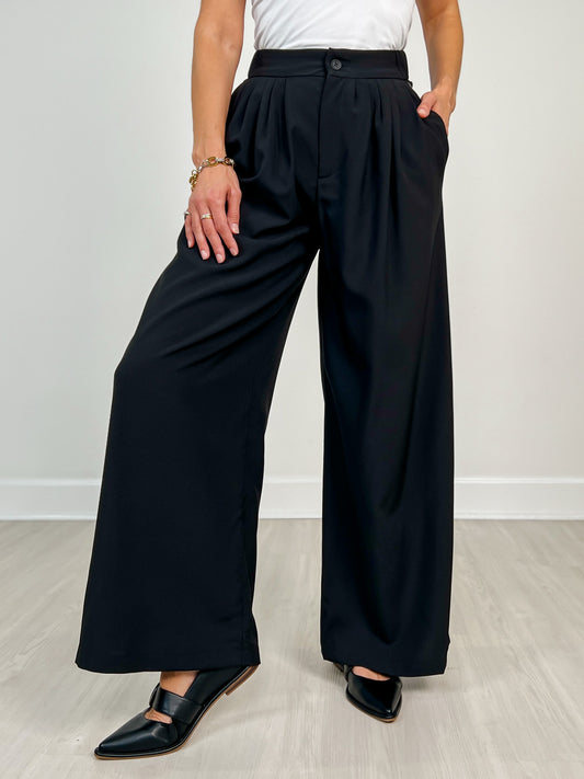 Solid Back Pocket Shirring Detail Wide Leg Pants