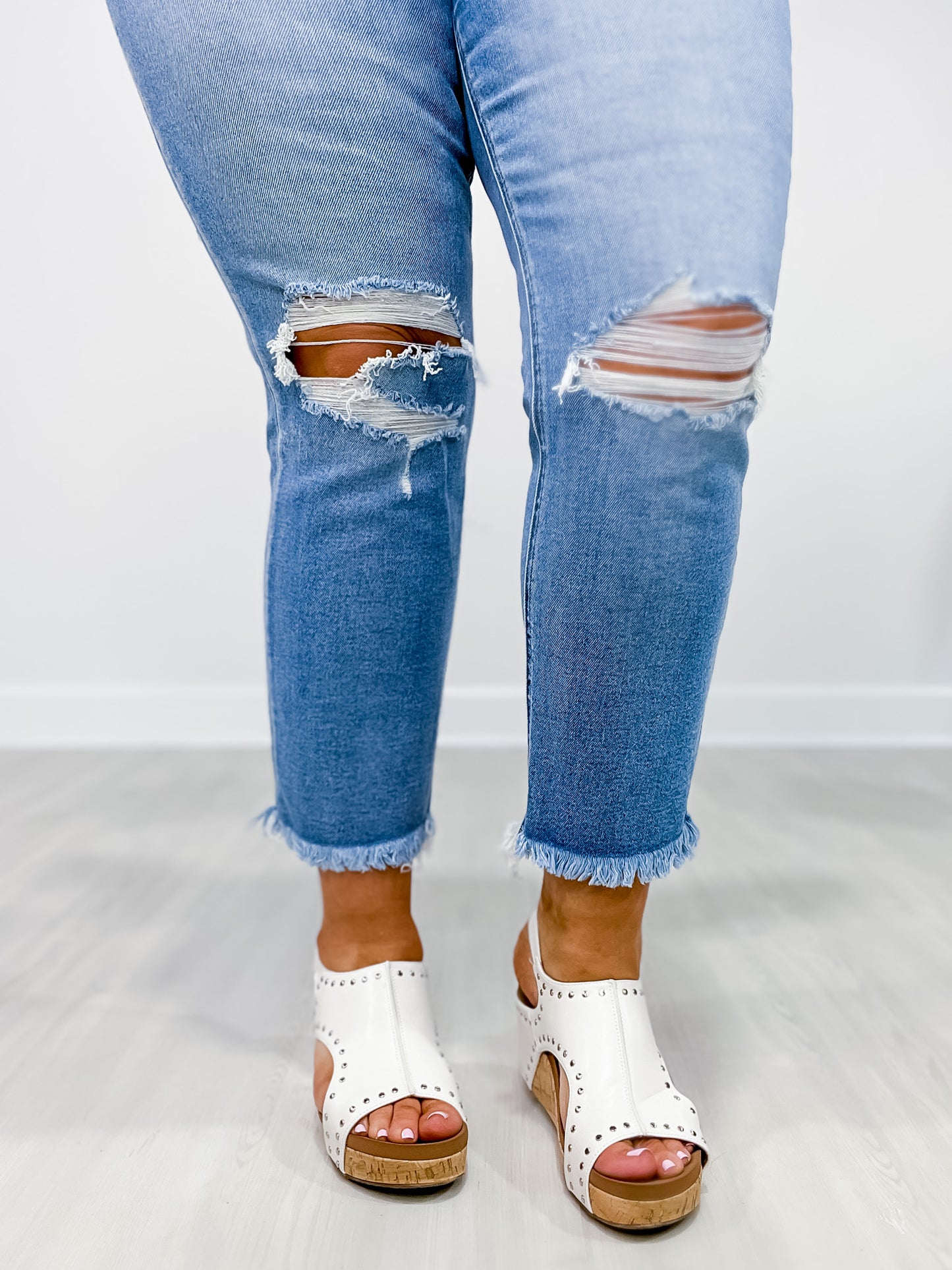 Vervet HOLY CROP High Rise Cropped Distressed Slim Jeans