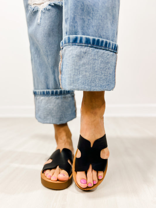 Corkys Hold Please Sandals in BLACK SMOOTH