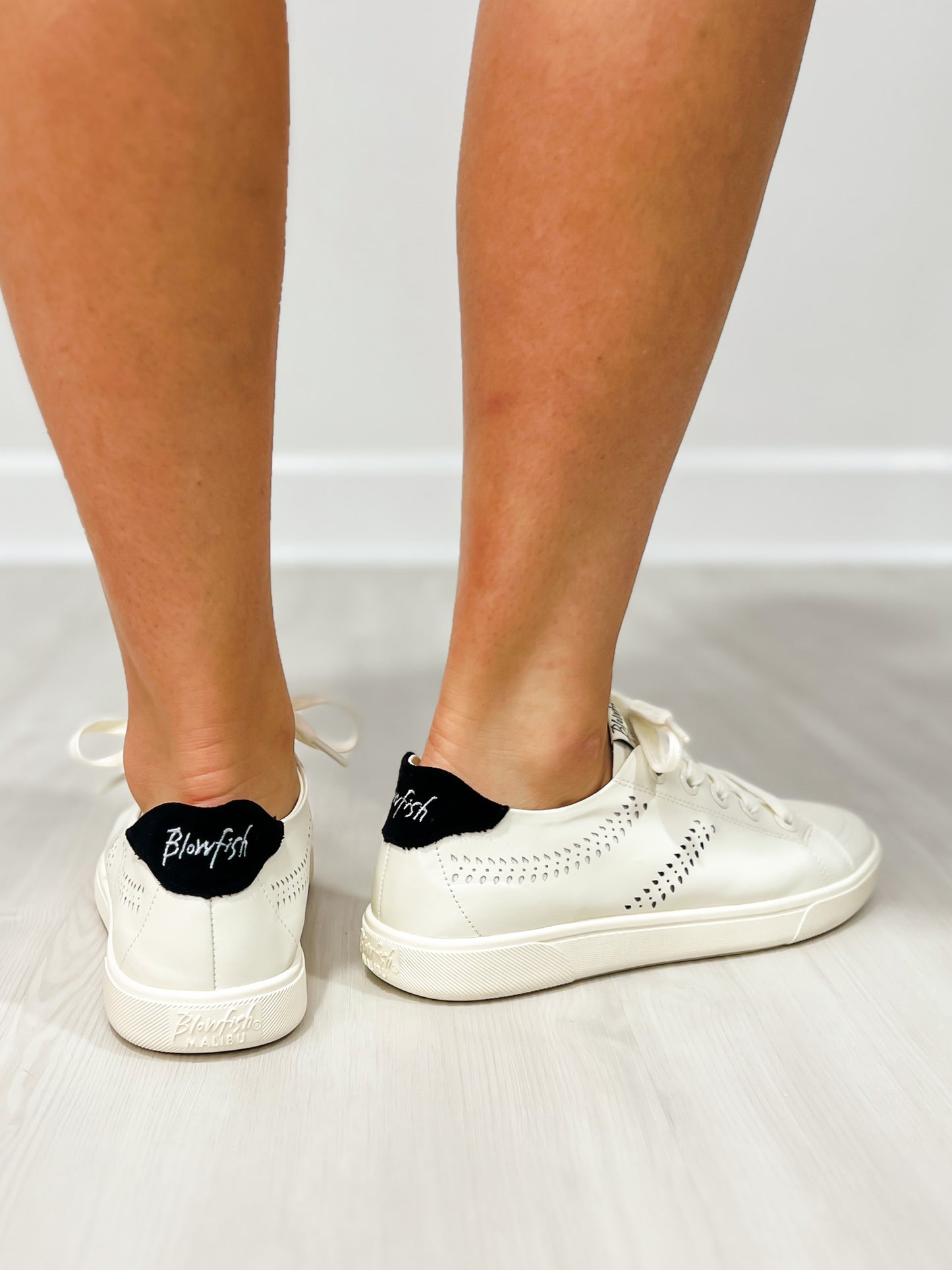 Blowfish Tanner Tennis Shoes in CREAM