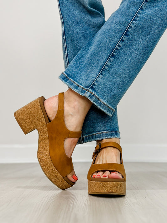 Corkys MISS BEHAVIN Sandals in Camel