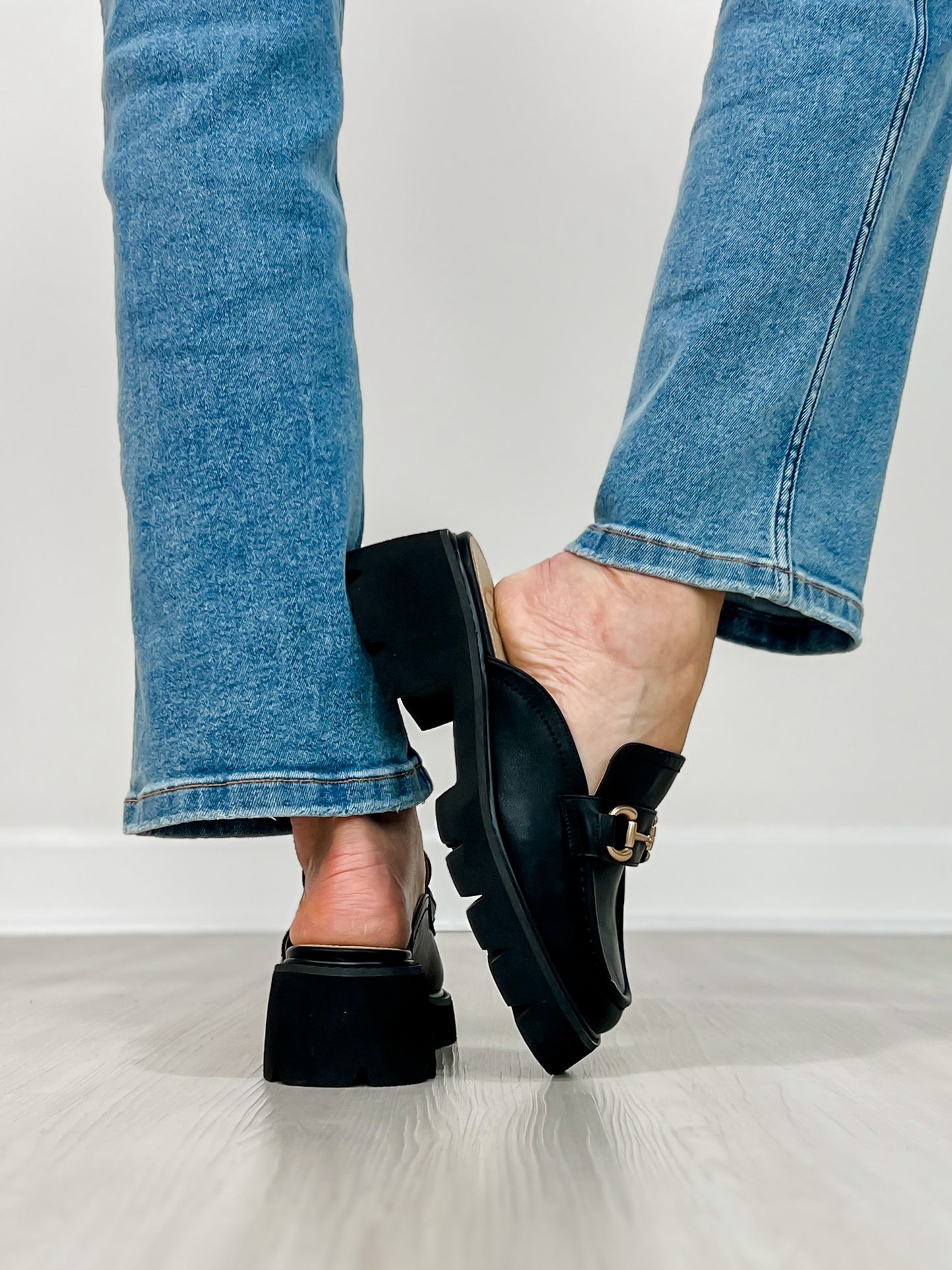 Lynn Chunky Platform Horsebit Slip On Loafer Mule in Black