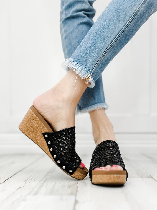 Corkys Vacation Wedges in Black