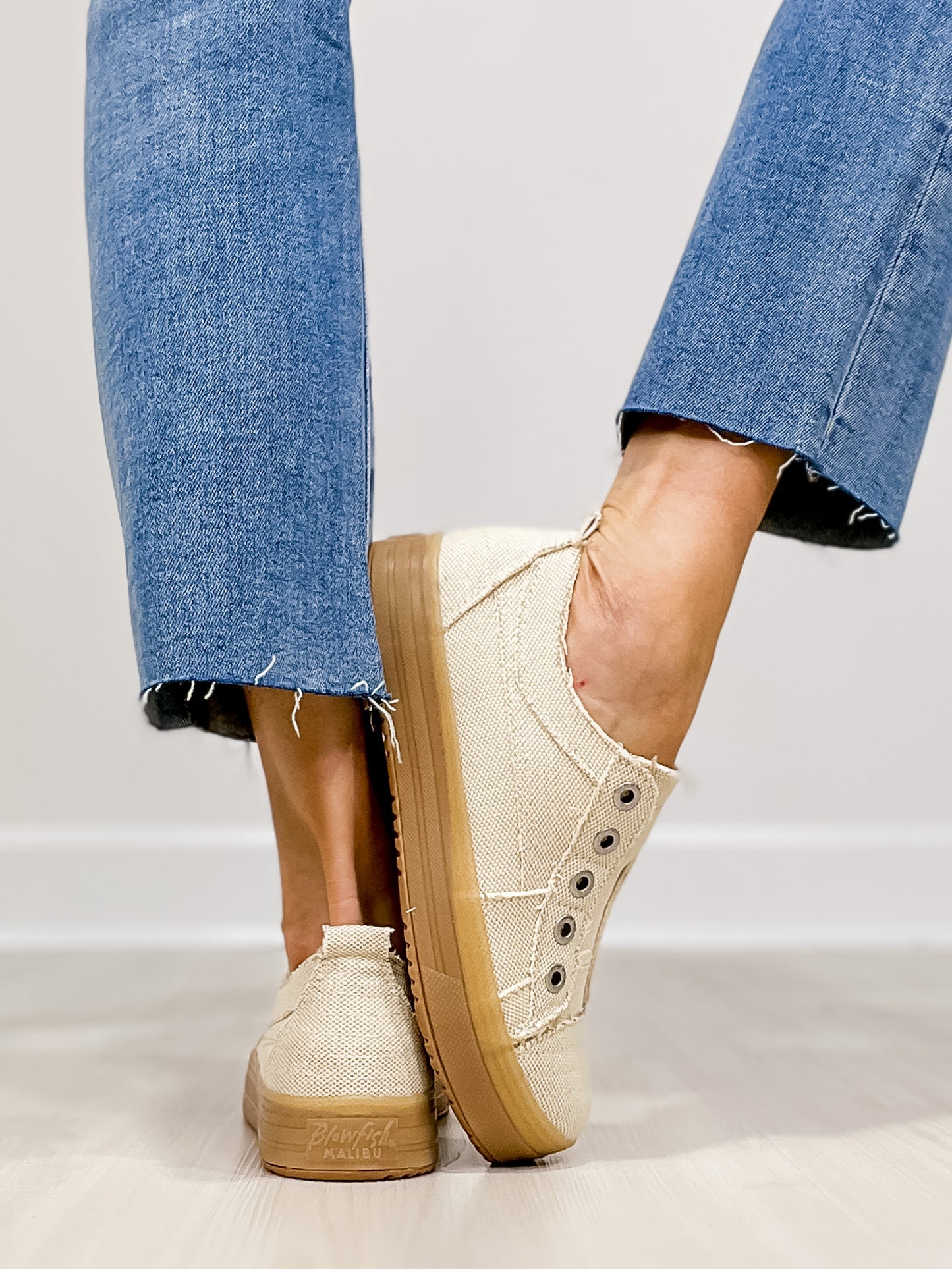 Blowfish Super Play Sneakers in Canvas Cream