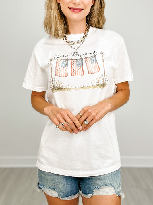 God Shed His Grace on Thee American Flags Graphic Tee