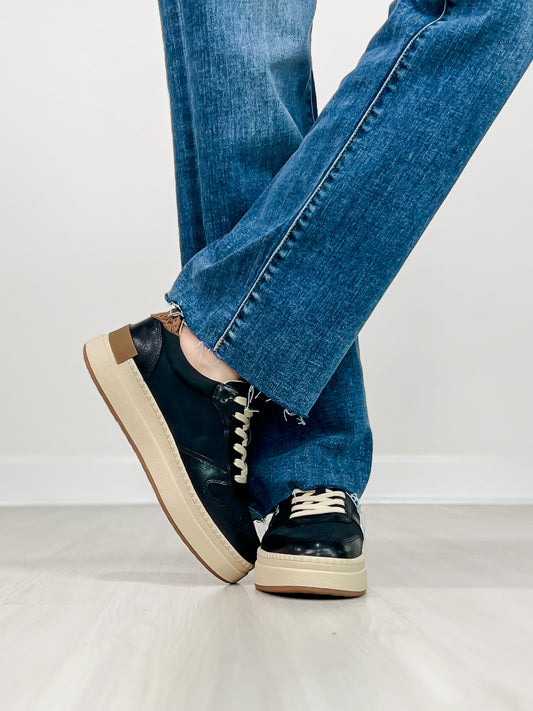 Yellowbox Oberlin Classic Sneaker in BLACK