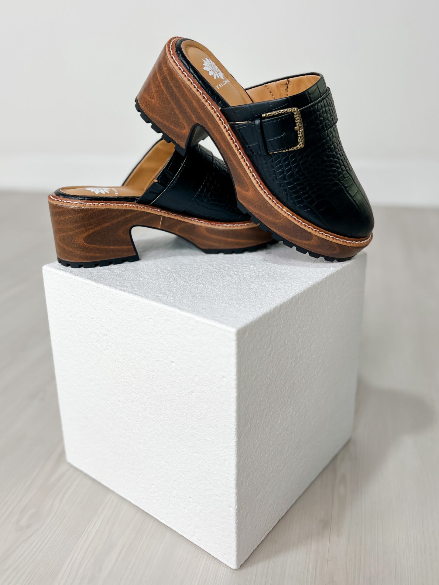 Yellowbox Barker Platform Clog in BLACK
