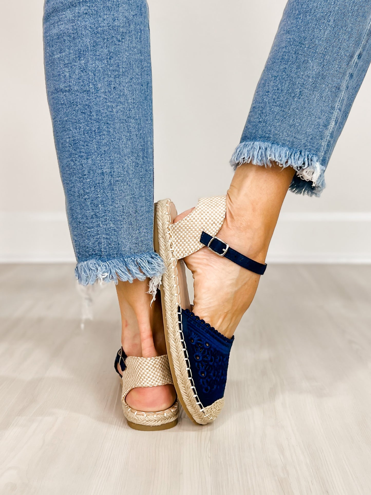 Sunset Lace Espadrille Flats in Navy