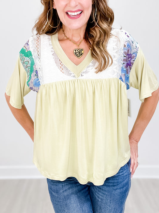 V-Neck Short Sleeve Floral Crochet Contrast Top