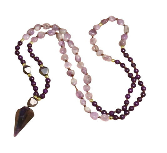 Natural Beaded Stone Necklace in Quartz