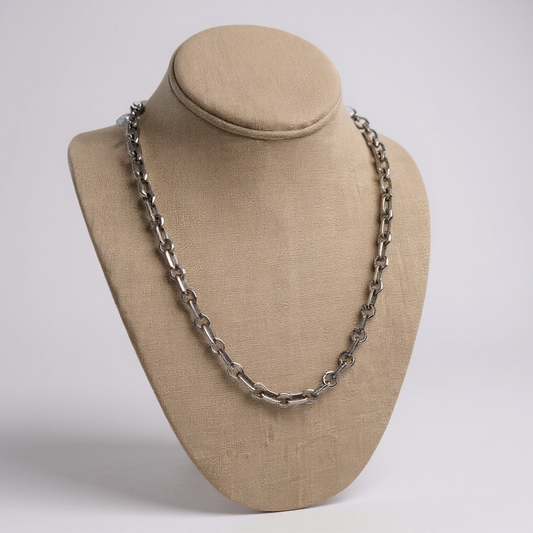 Silver Edge Link Necklace