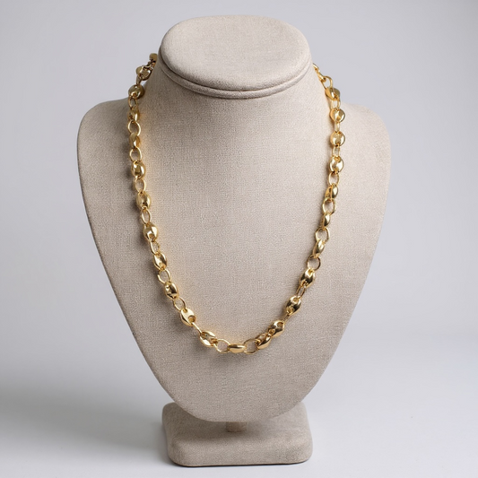 Golden Oval Link Necklace