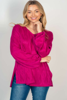 TEXTURED KNIT TOP W/ SIDE SLIT