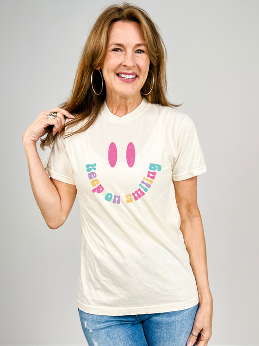 Keep On Smiling Graphic Tee