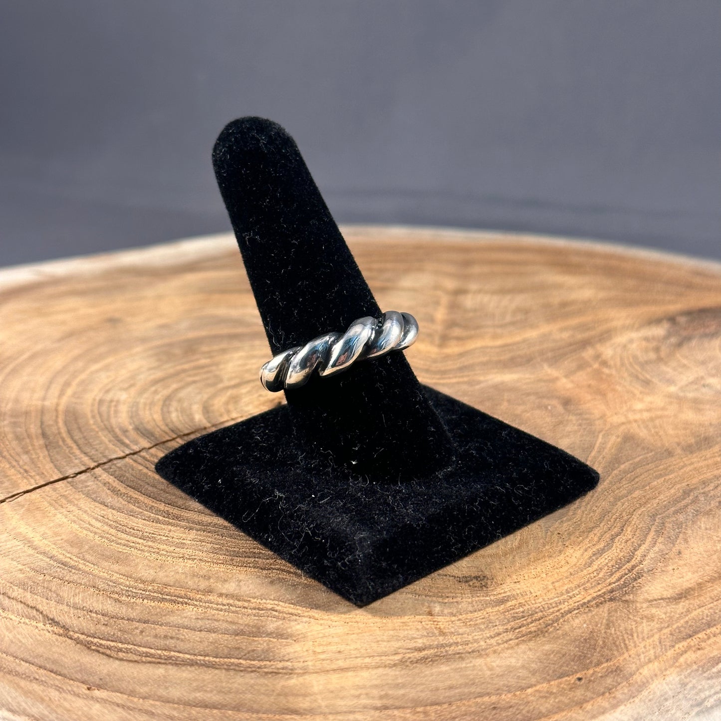 90's Large Twisted Ring