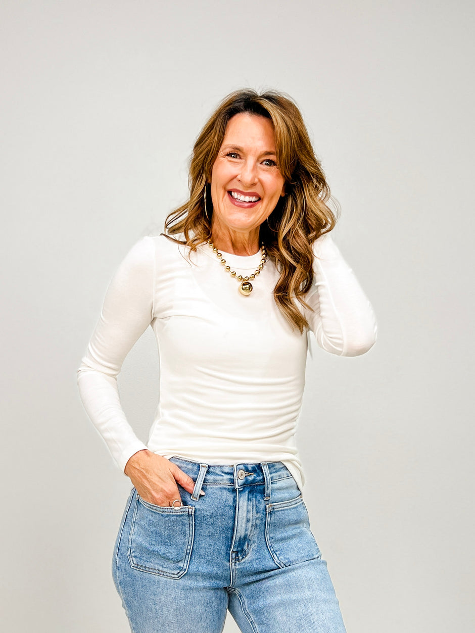 Round Neck Long Sleeve Knit Top