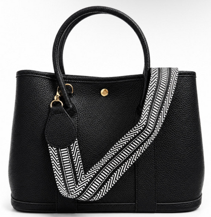 The Harbor Luxe Leather Tote-Black