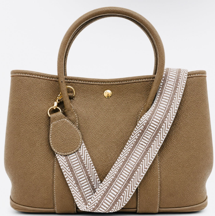 The Harbor Luxe Leather Tote- Camel