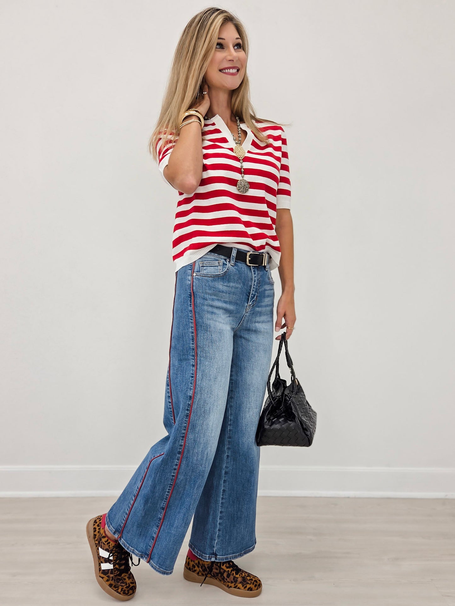 Medium Indigo Side Piping Wide Leg Crop Jeans