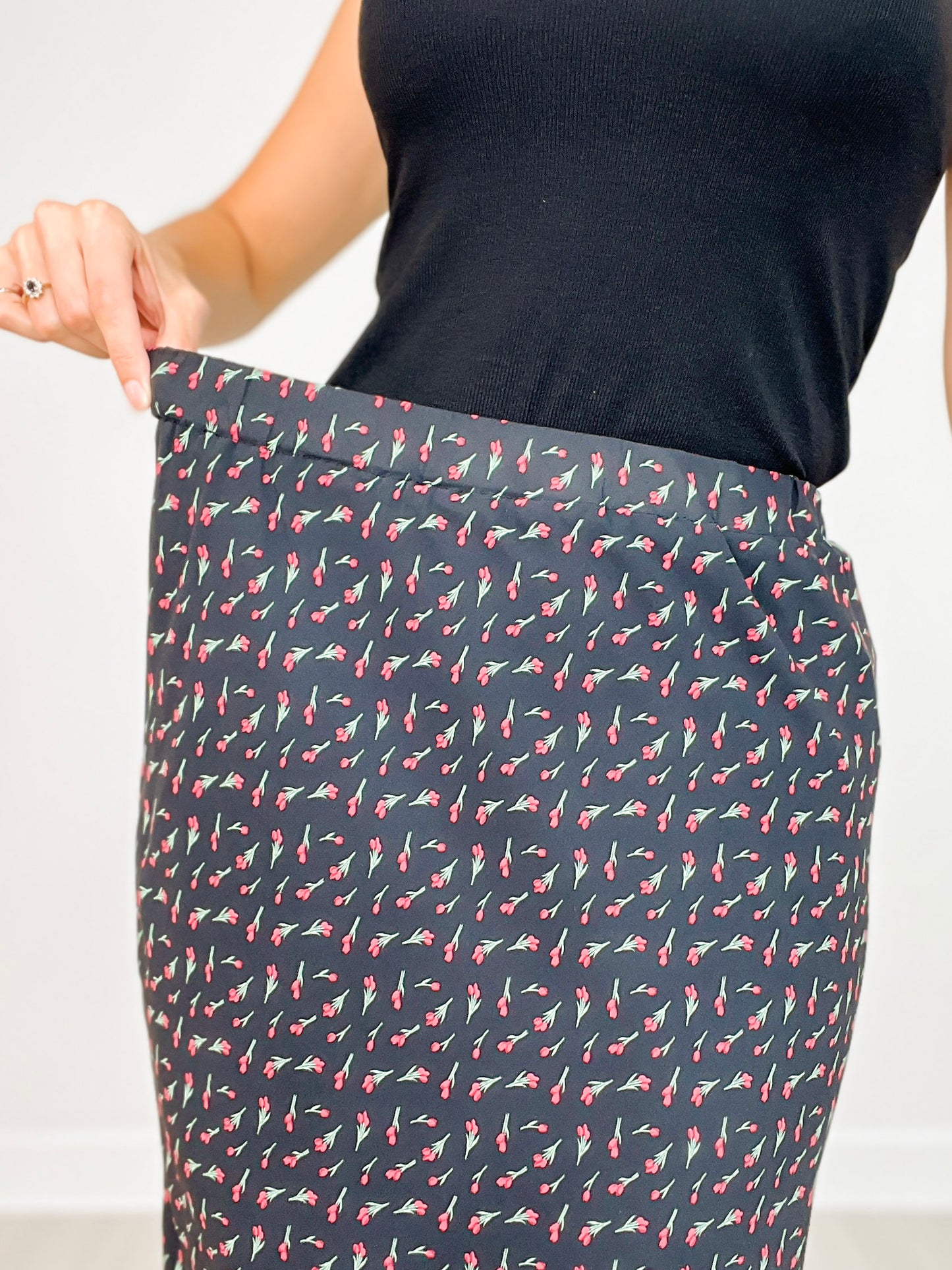 Floral Satin Elastic Waist Midi Skirt