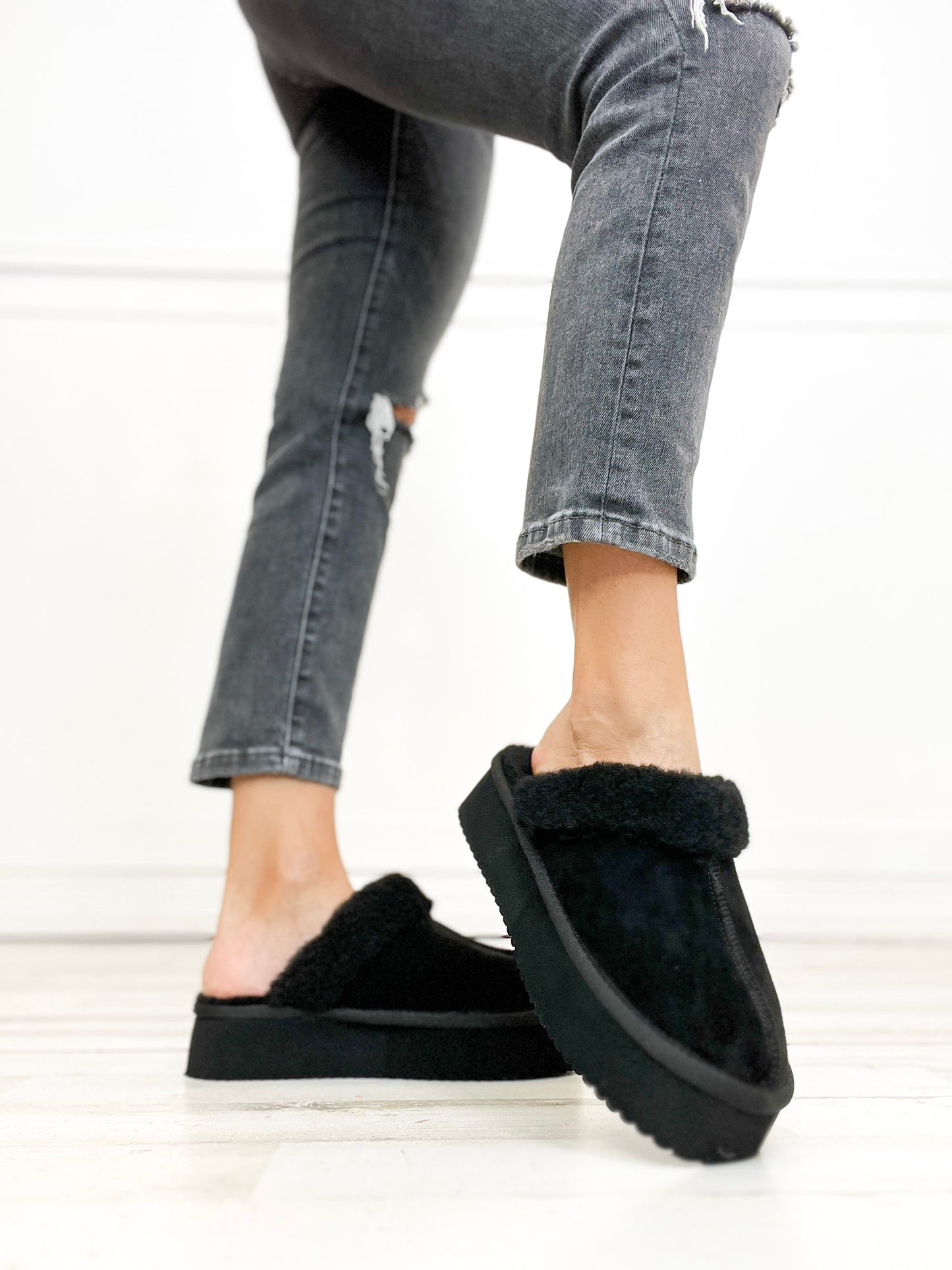 Corkys Cuddle Up Slipper Shoes in Black Faux Suede