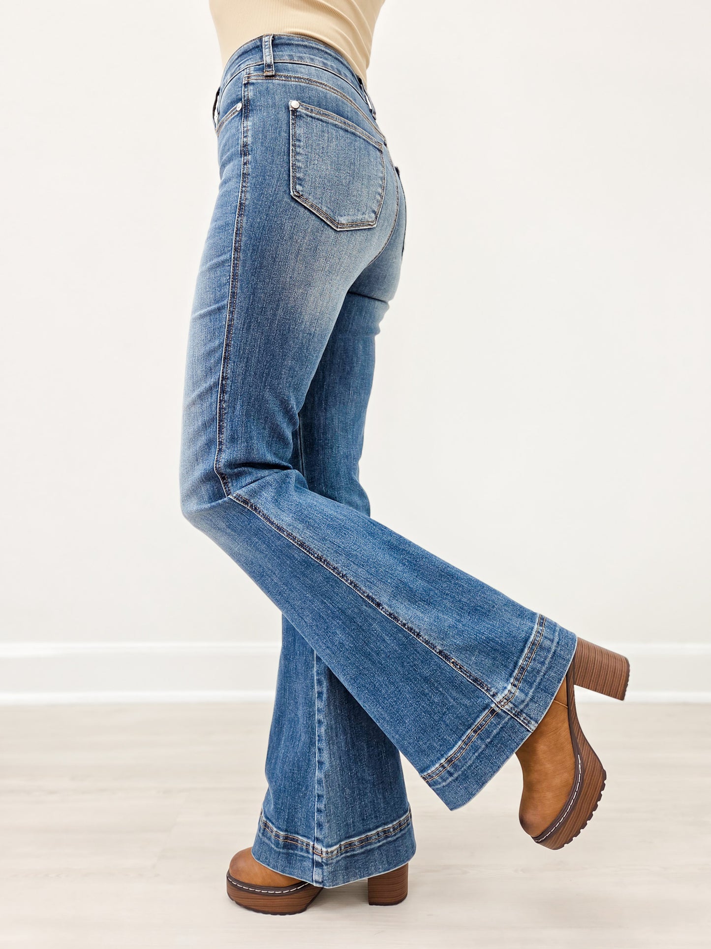 Judy Blue DOUBLE TROUBLE High Waist Flare Jeans PETITE/REGULAR