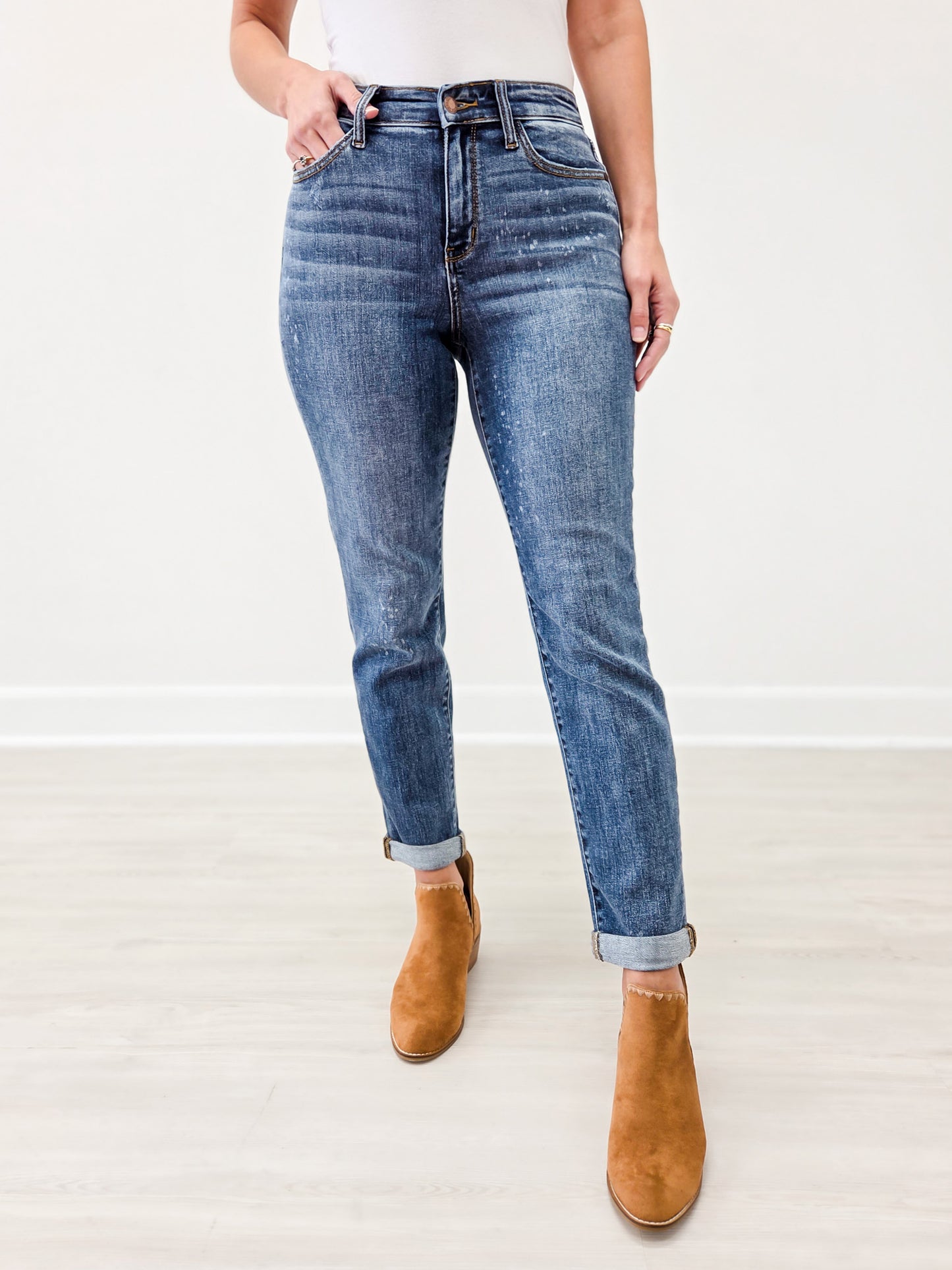 Judy Blue LEGEND Hi-Rise Bleach Splash Boyfriend Jeans