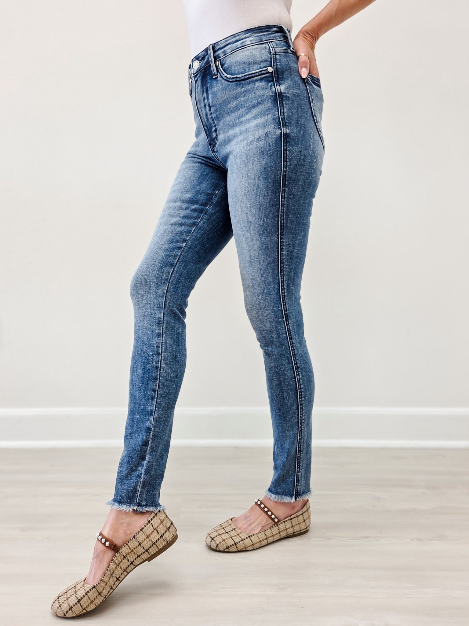 Judy Blue OPHELIA Hi-Rise Tummy Control Skinny Jeans