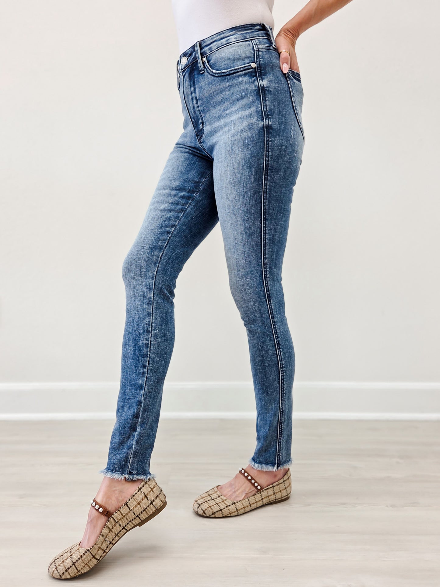 Judy Blue OPHELIA Hi-Rise Tummy Control Skinny Jeans